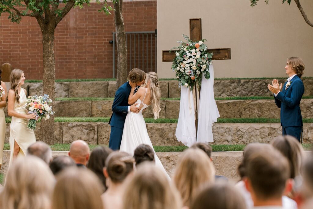 West Texas wedding venue, The Willows at Lubbock Texas