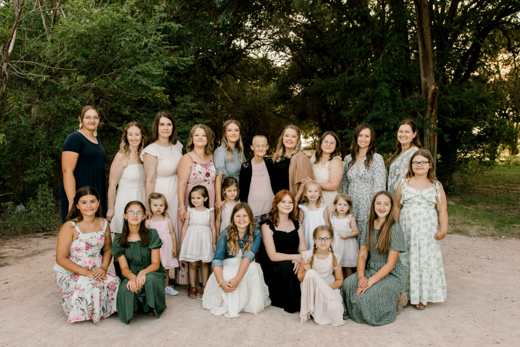 Family photo session with extended family around Lubbock, TX.